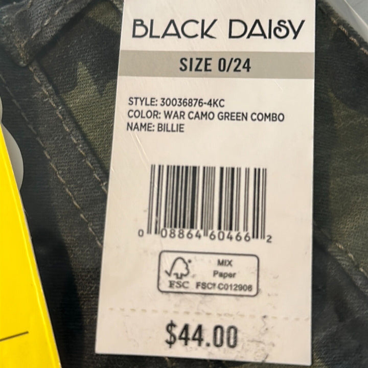 Black Daisy Women's Billie War Camo Green Combo Stretch Skinny Jeans Size 0/24