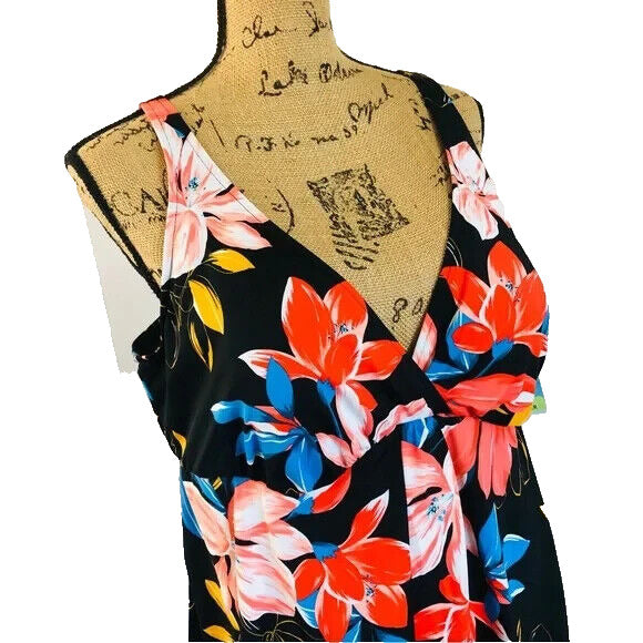 Swim Solutions Women's Black Floral V-Neck Triple Tier Tankini Top Size 10