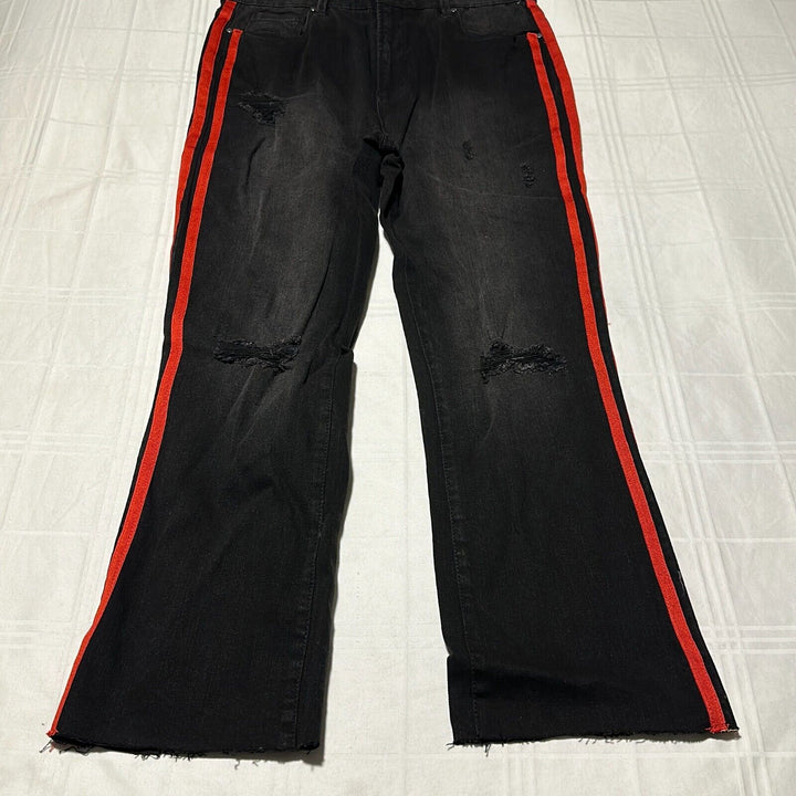 Tinseltown Women's Black Destroyed Side Stripe Crop Straight Leg Jeans Size 13