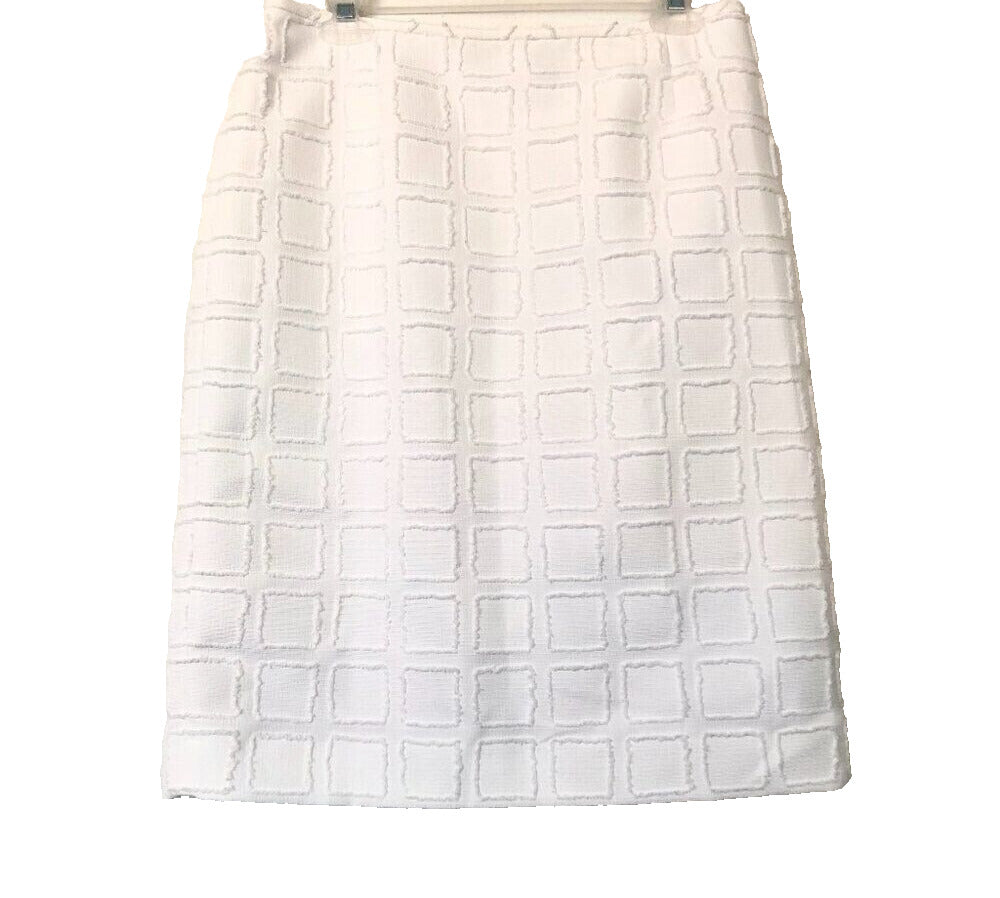 Tahari Arthur S Levine Women's White Geometric 2 Piece Jacket Skirt Suit Size 4